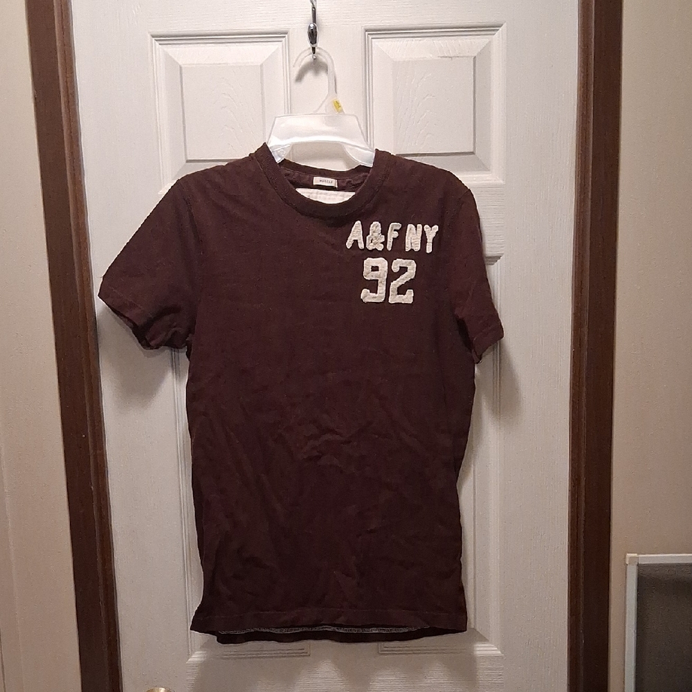 Abercrombie & Fitch Chocolate Short Sleeve Tee